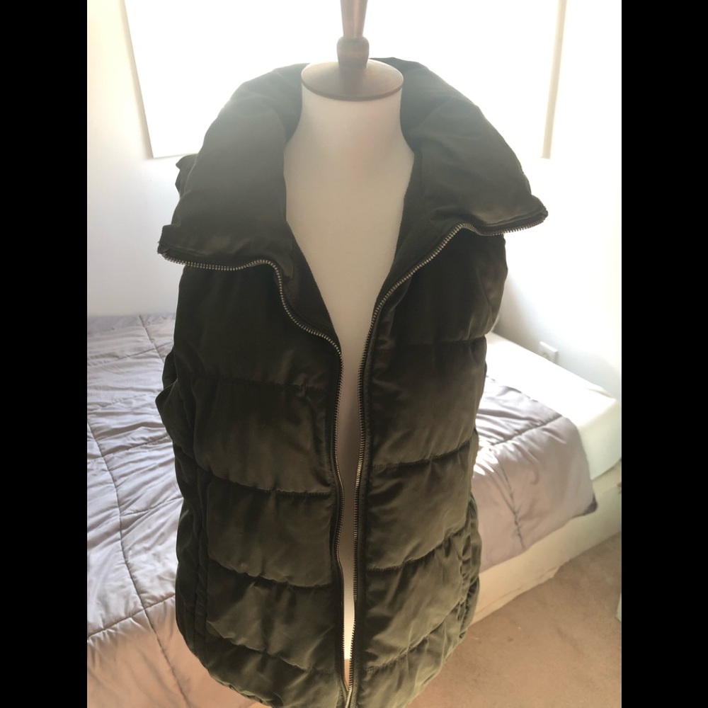 Old Navy Army Green Vest